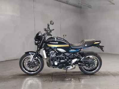 Kawasaki Z900RS 2022