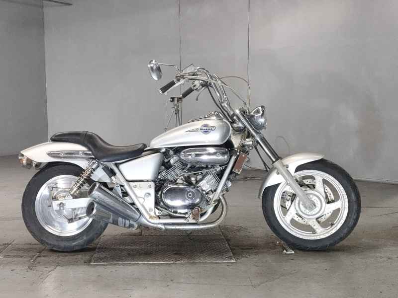 Honda Magna 250