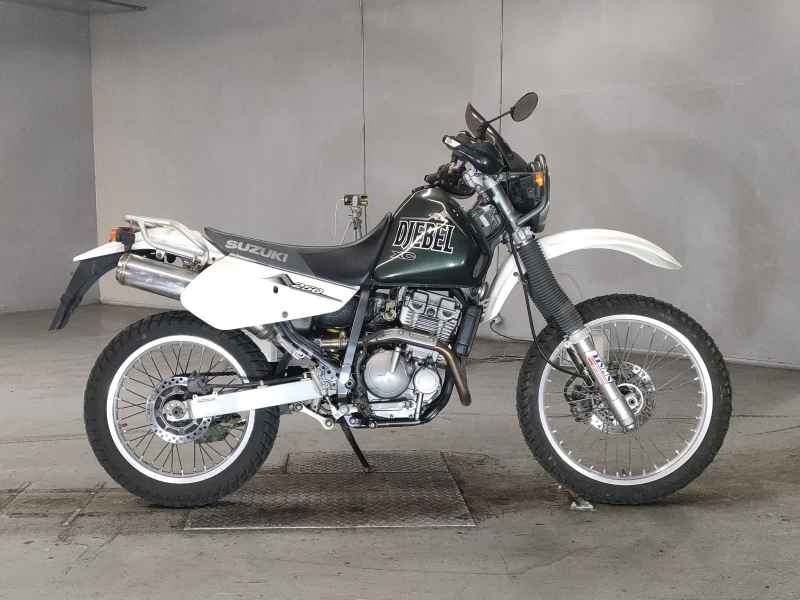 Suzuki Djebel 250XC