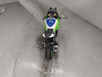 Kawasaki Ninja ZX-6R 2024