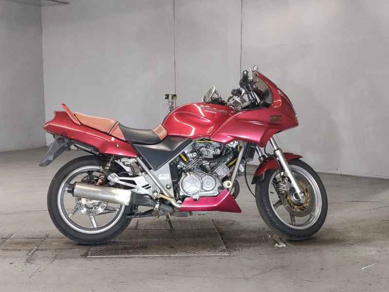 Honda VT250 Spada