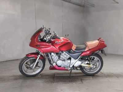 Honda VT250 Spada