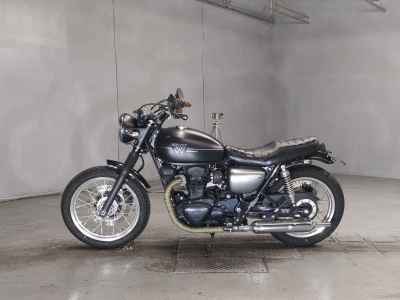 Kawasaki W800 2021