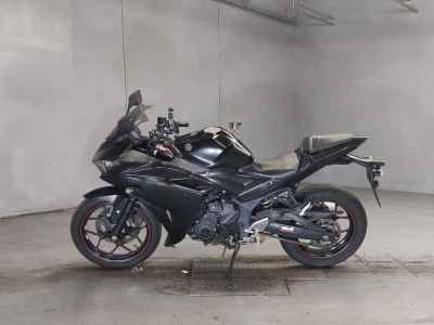 Yamaha YZF-R25 2016