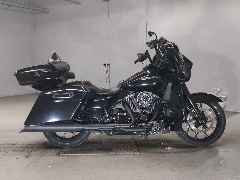 Harley-Davidson Softail FXDRS1870 2020