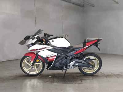 Yamaha YZF-R3 2016