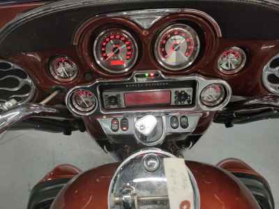 Harley-Davidson FLHTCUSE1800 CVO 2010