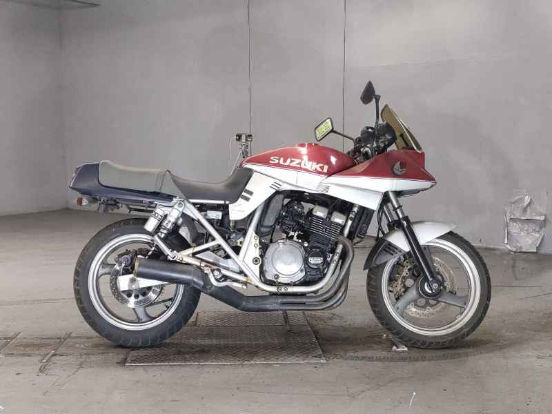 Suzuki GSX250S Katana