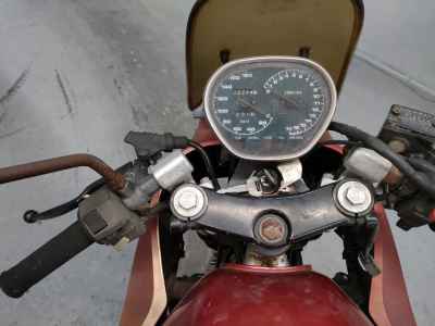 Suzuki GSX250S Katana