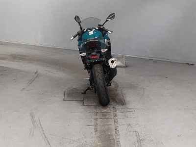 Kawasaki Ninja 400 2021