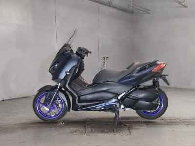 Yamaha XMAX 250 2022