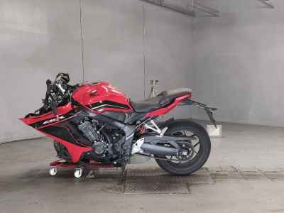 Honda CBR650R 2023