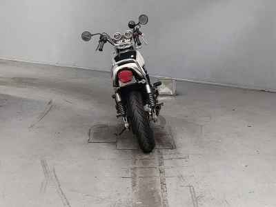 Kawasaki Zephyr 400 2005