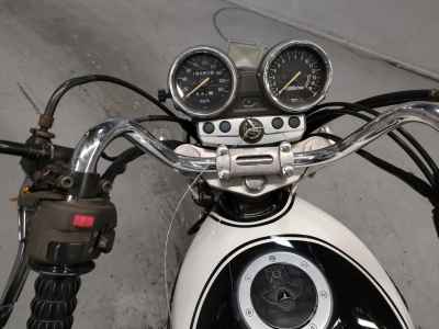 Kawasaki Zephyr 400 2005