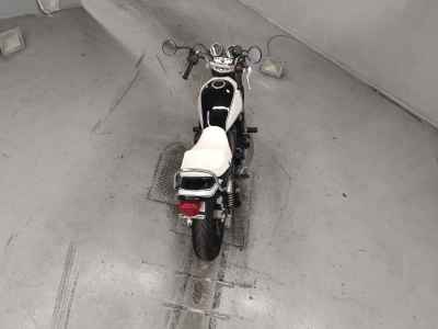 Kawasaki Zephyr 400 2005