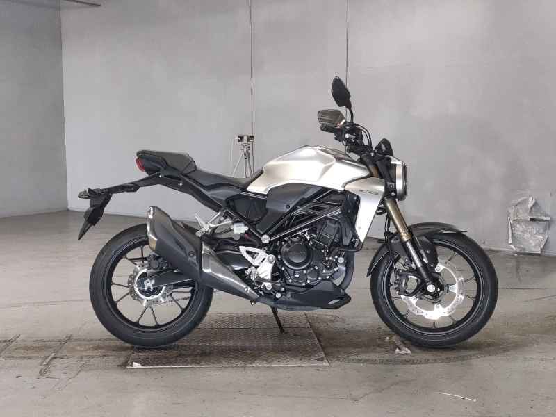 Honda CB250R 2019
