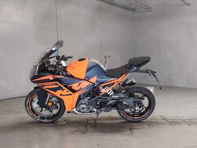 KTM RC 390 2022