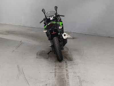 Kawasaki Ninja 400