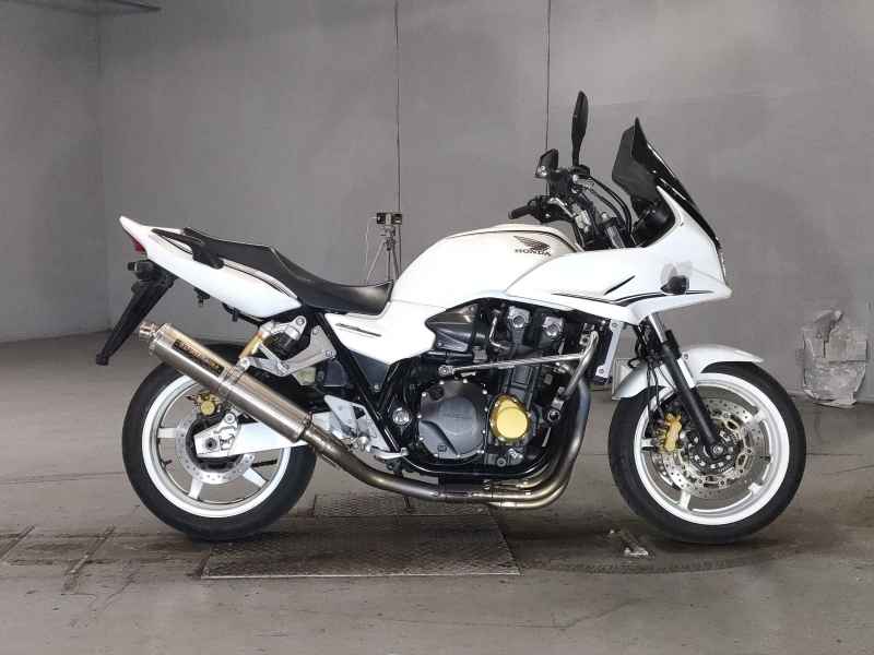 Honda CB1300 Super Boldor 2011