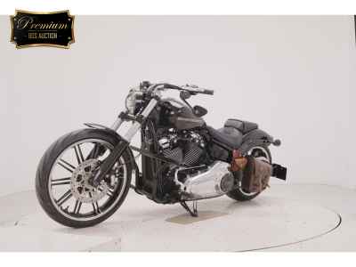 Harley-Davidson Breakout FXBRS1870 2022