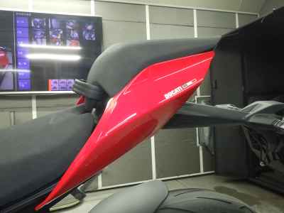 Ducati Streetfighter V4S 2022