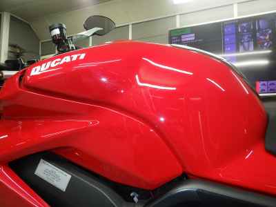 Ducati Streetfighter V4S 2022