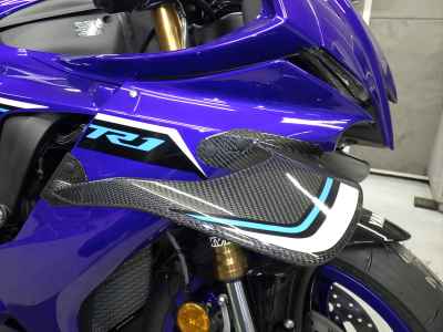 Yamaha YZF-R1 2025