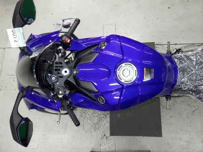 Yamaha YZF-R1 2025