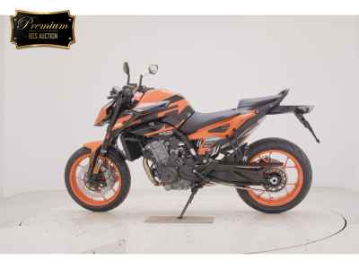 KTM 890 Duke 2023