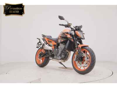KTM 890 Duke 2023