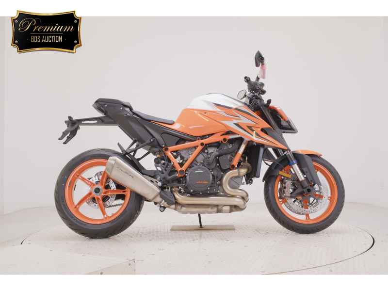 KTM 1290 Super Duke R 2023