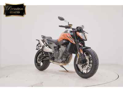 KTM 790 Duke 2023