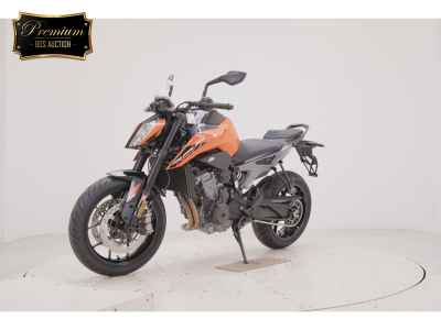 KTM 790 Duke 2023