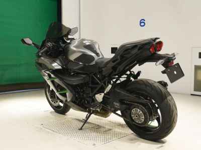 Kawasaki Ninja H2 SX 2020