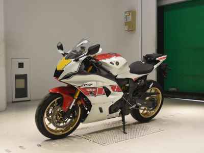 Yamaha YZF-R7 2022