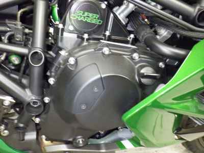 Kawasaki Ninja H2 SX 2022