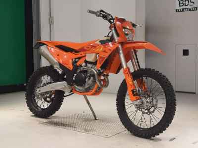 KTM 250 EXC Six Days 2025