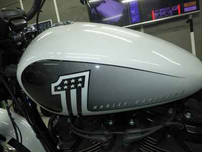 Harley-Davidson FXBBS1870 2021