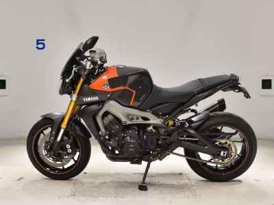 Yamaha MT-09 2015