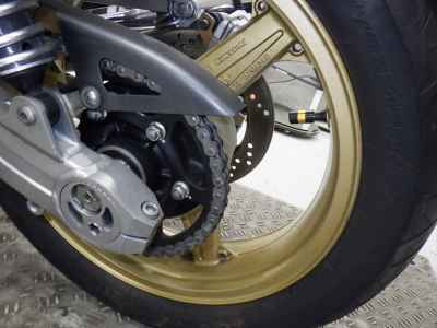 Kawasaki Zephyr 400 2006