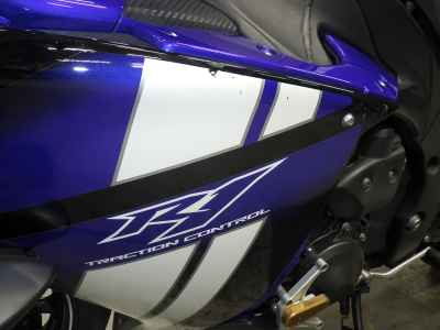 Yamaha YZF-R1 2012