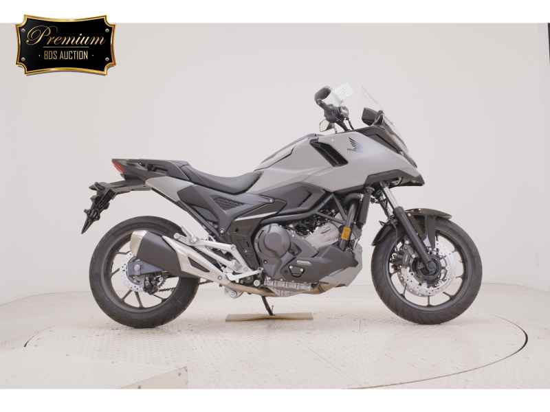 Honda NC750X DCT 2025