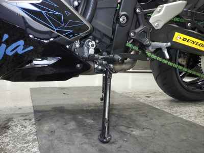 Kawasaki Ninja ZX-25R SE