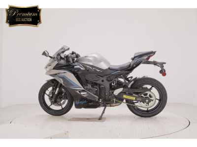 Kawasaki Ninja ZX-25R SE