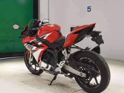 Honda CBR250RR 2017