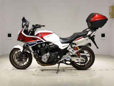 Honda CB1300 Super Boldor 2016