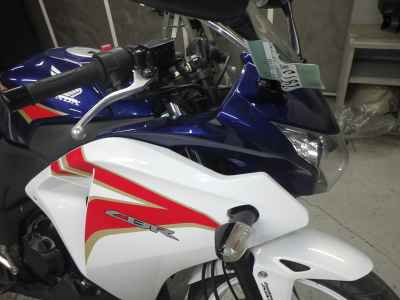 Honda CBR250R 2011