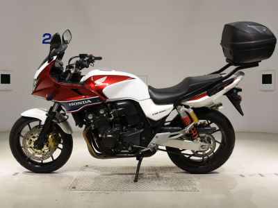 Honda CB400 Super Boldor 2014
