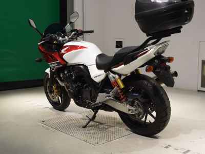 Honda CB400 Super Boldor 2014