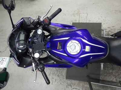 Yamaha YZF-R25 2017
